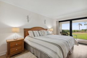 Beachfront Condo 2 pools beach access Private Patio Short walk to The Ritz Carlton 5002